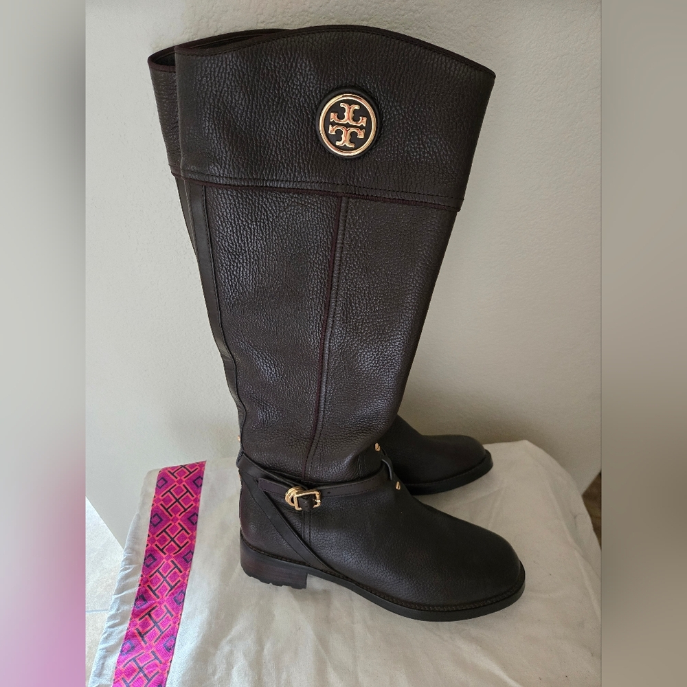 Tory Burch Women's Dark Brown Boots